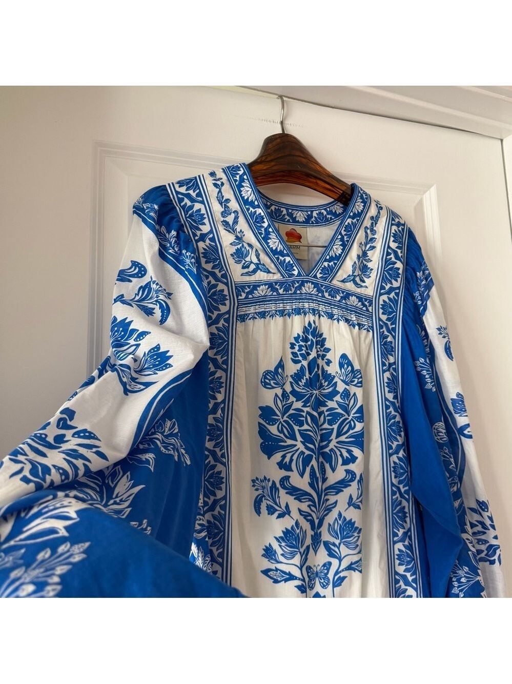 Farm Rio Off-White Delicate Tapestry Long Sleeve Maxi Dress - Picture 2 of 10